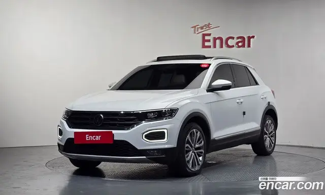 Volkswagen T-Roc, 2021, 64 617 км