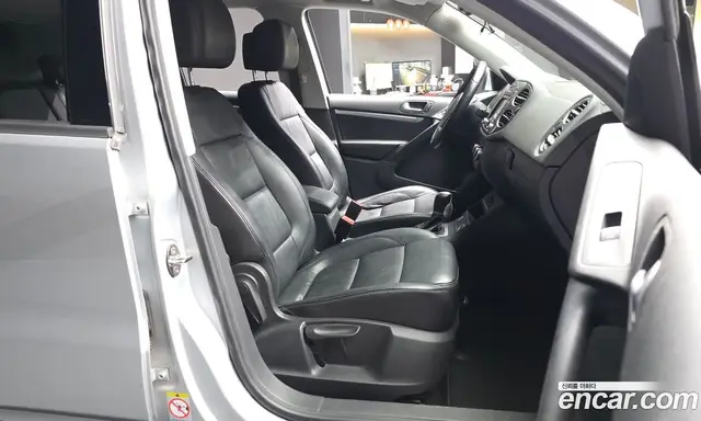 Volkswagen Tiguan 2014 2.0 автомат (гидро), миниатюра 11