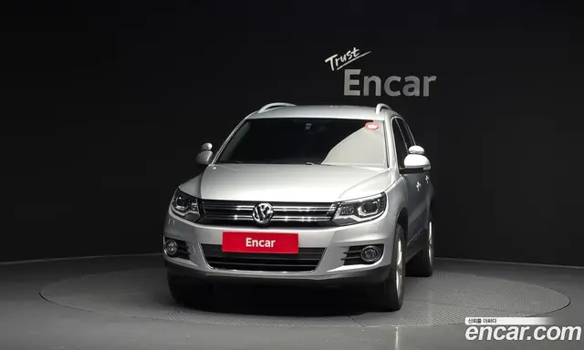 Volkswagen Tiguan 2014 2.0 автомат (гидро), миниатюра 3