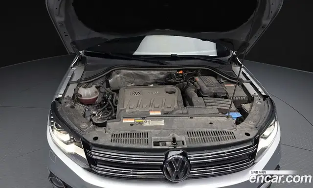 Volkswagen Tiguan 2014 2.0 автомат (гидро), миниатюра 6