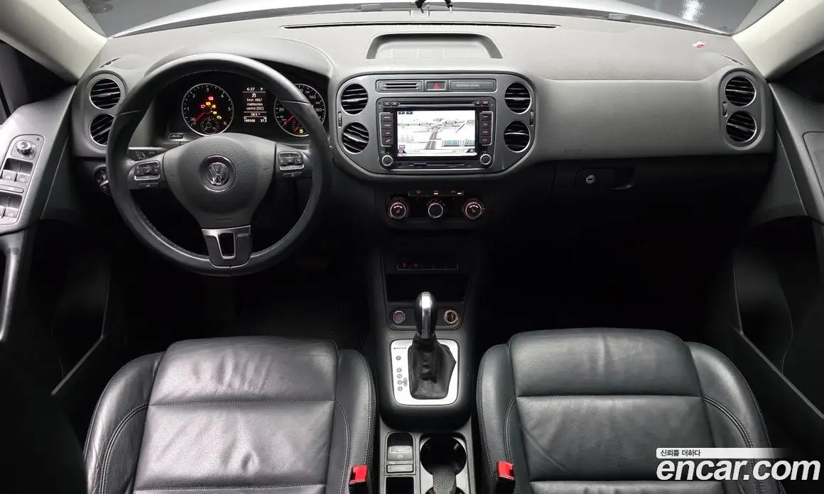 Volkswagen Tiguan 2014 2.0 автомат (гидро), фото 7