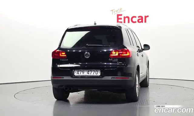 Volkswagen Tiguan 2015 2.0 автомат (гидро), миниатюра 4