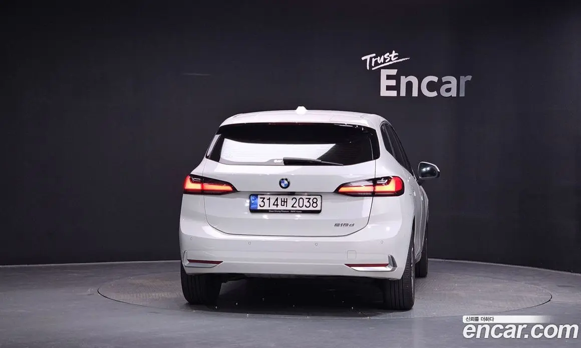 BMW 2 серия 2022 2.0 автомат (гидро), фото 4