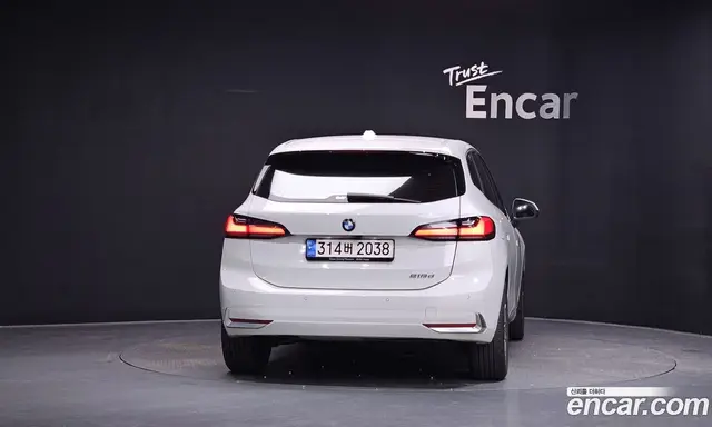 BMW 2 серия 2022 2.0 автомат (гидро), миниатюра 4