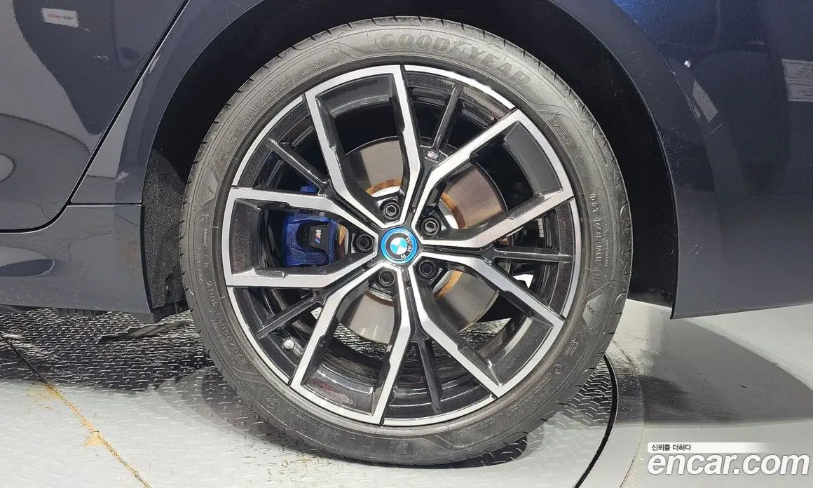 BMW 5 серия 2023 2.0 автомат (гидро), фото 7 BMW 5 серия 2023 2.0 автомат (гидро), фото 7