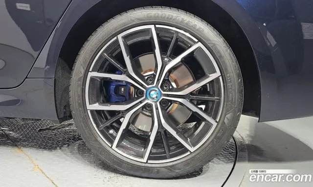 BMW 5 серия 2023 2.0 автомат (гидро), миниатюра 7 BMW 5 серия 2023 2.0 автомат (гидро), миниатюра 7