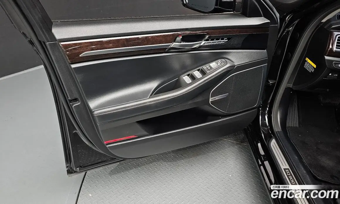 Genesis EQ900 2018 3.8 автомат (гидро), фото 13 Genesis EQ900 2018 3.8 автомат (гидро), фото 13