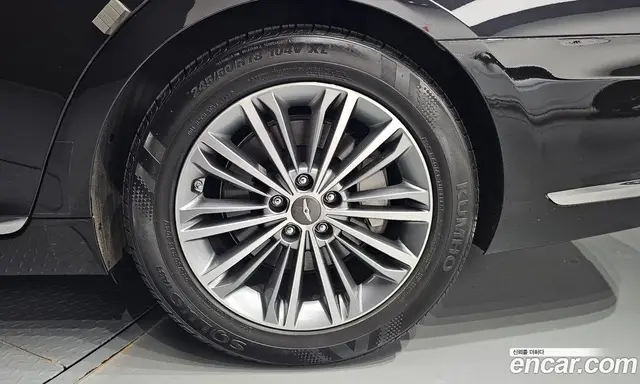 Genesis EQ900 2018 3.8 автомат (гидро), миниатюра 6 Genesis EQ900 2018 3.8 автомат (гидро), миниатюра 6