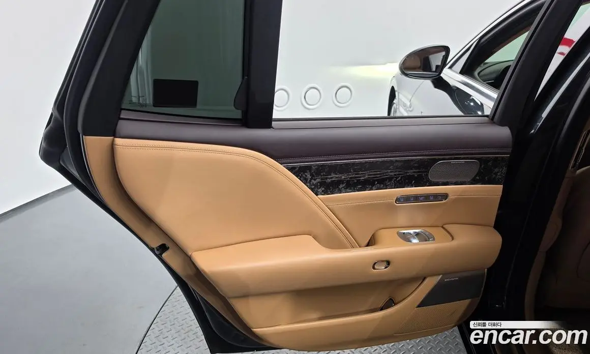 Genesis G90 2023 3.5 автомат (гидро), фото 15 Genesis G90 2023 3.5 автомат (гидро), фото 15