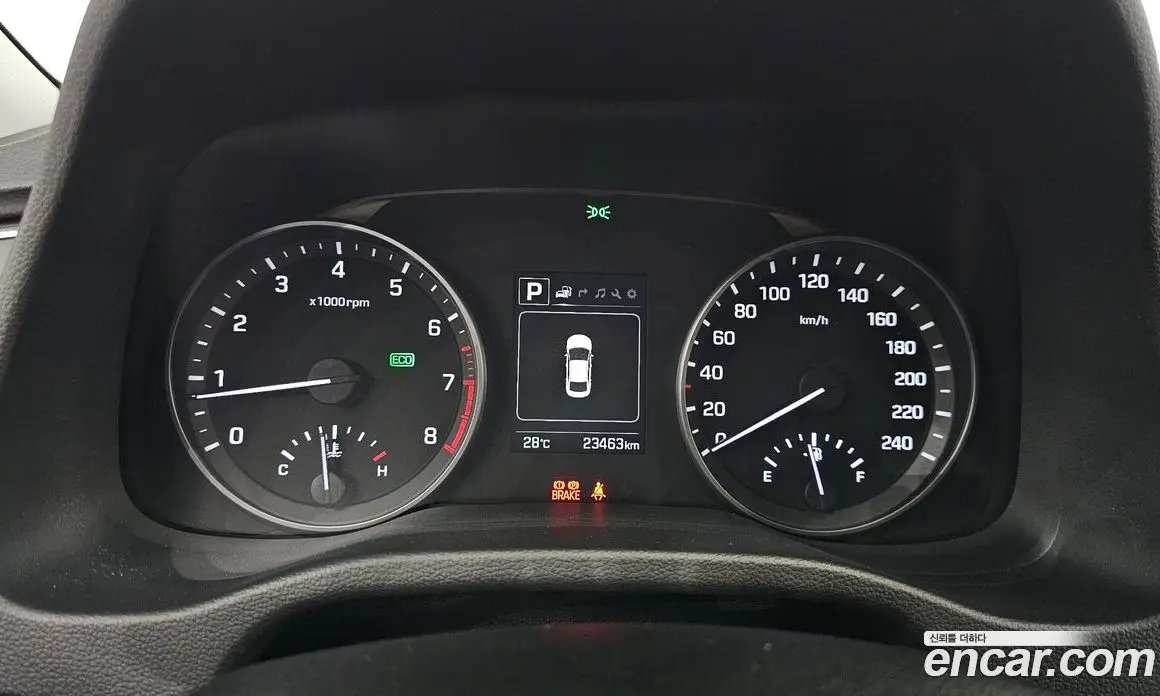 Hyundai Avante 2018 1.6 автомат (гидро), фото 11