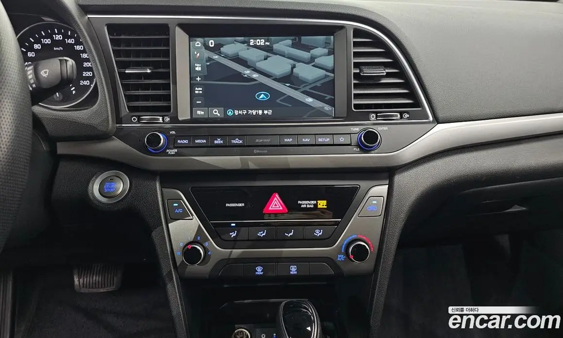 Hyundai Avante 2018 1.6 автомат (гидро), фото 18