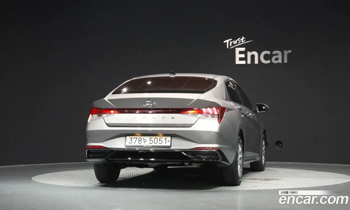 Hyundai Avante 2021 1.6 автомат (гидро), фото 4