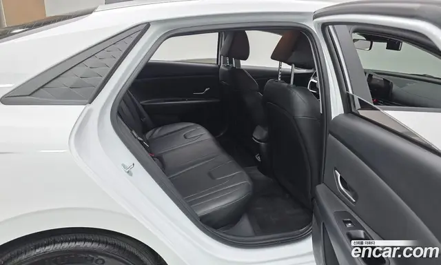 Hyundai Avante 2024 1.6 автомат (гидро), миниатюра 11 Hyundai Avante 2024 1.6 автомат (гидро), миниатюра 11