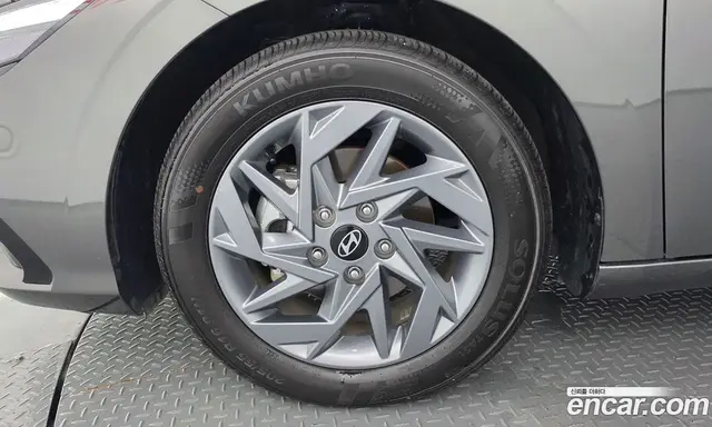 Hyundai Avante 2025 1.6 автомат (гидро), миниатюра 5 Hyundai Avante 2025 1.6 автомат (гидро), миниатюра 5