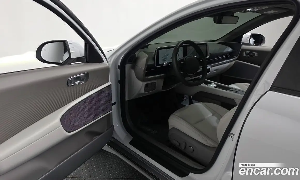 Hyundai Ioniq 6 2023 0.1 автомат (гидро), фото 13