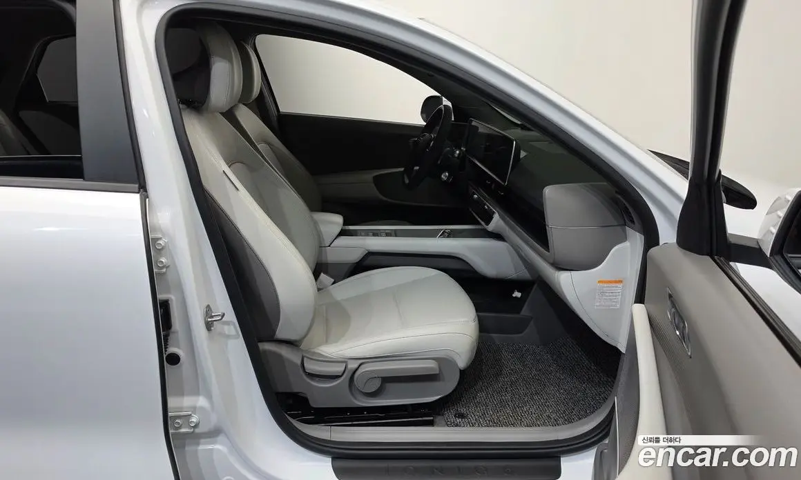 Hyundai Ioniq 6 2023 0.1 автомат (гидро), фото 16