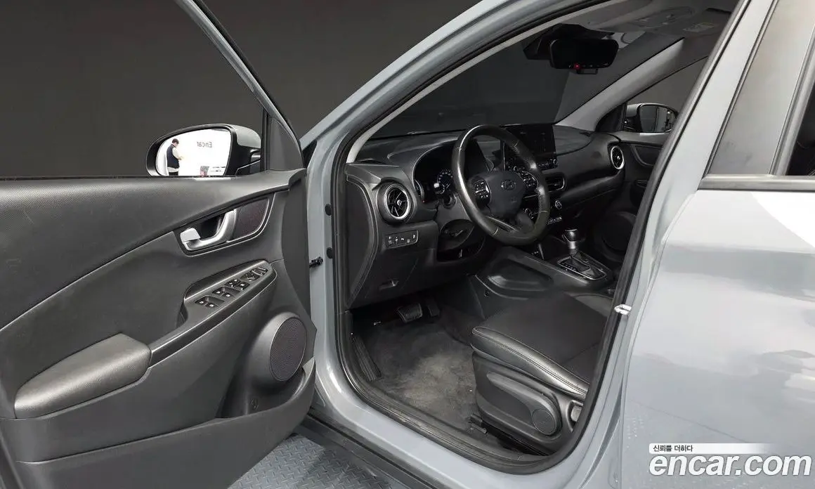 Hyundai Kona 2022 1.6 автомат (гидро), фото 10