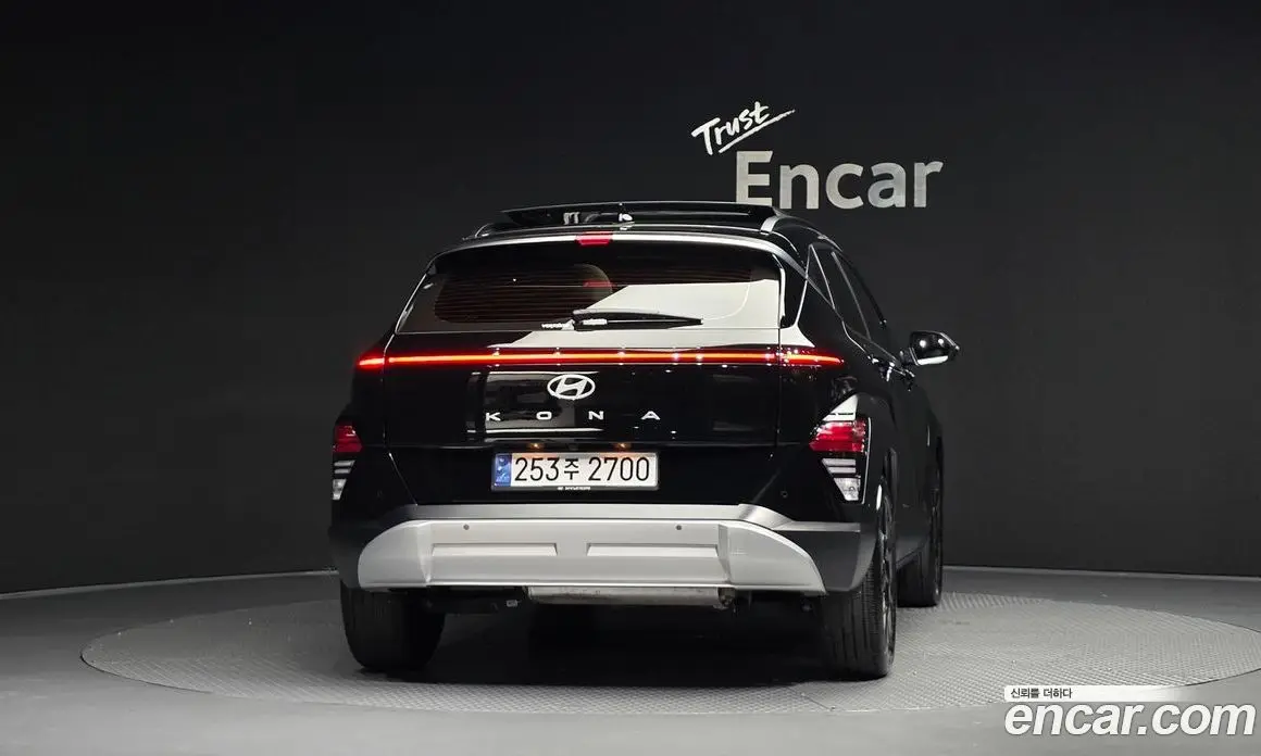 Hyundai Kona 2024 1.6 автомат (гидро), фото 4 Hyundai Kona 2024 1.6 автомат (гидро), фото 4