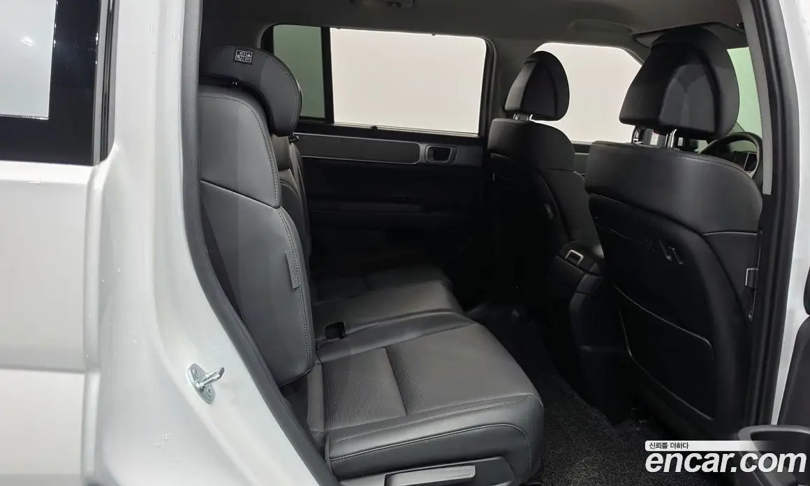 Hyundai Santa Fe 2023 1.6 автомат (гидро), фото 17 Hyundai Santa Fe 2023 1.6 автомат (гидро), фото 17