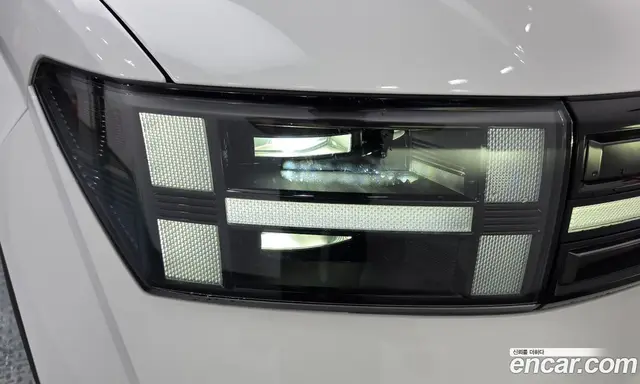 Hyundai Santa Fe 2023 1.6 автомат (гидро), миниатюра 8 Hyundai Santa Fe 2023 1.6 автомат (гидро), миниатюра 8