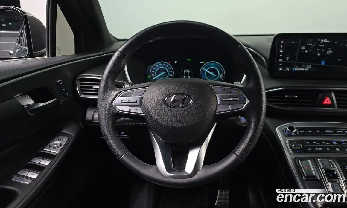 Hyundai Santa Fe 2023 1.6 автомат (гидро), фото 12