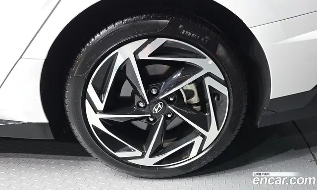 Hyundai Sonata 2025 2.0 автомат (гидро), миниатюра 7