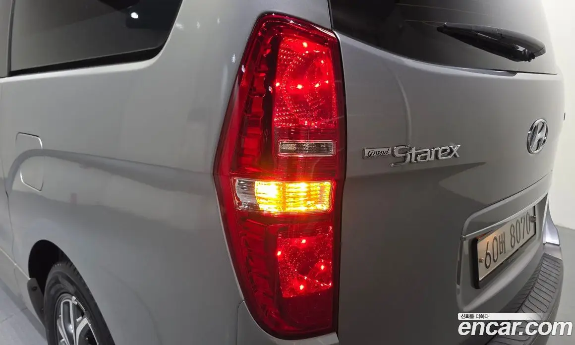 Hyundai Starex 2018 2.5 автомат (гидро), фото 9