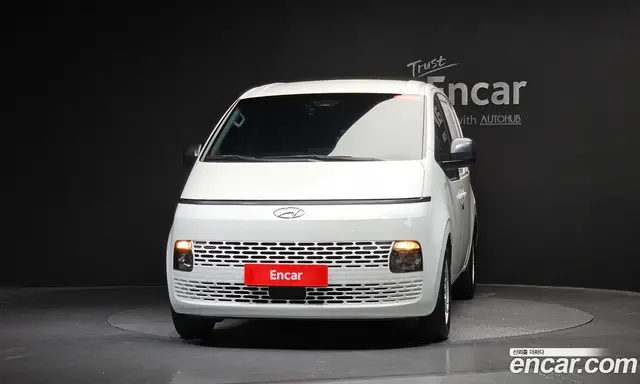 Hyundai Staria 2022 2.2 автомат (гидро), миниатюра 2