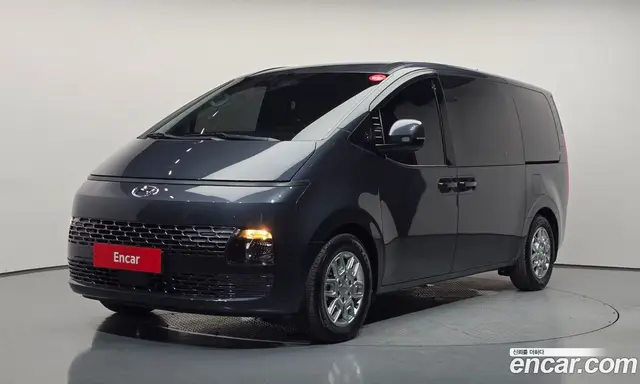 Hyundai Staria, 2023, 15 210 км