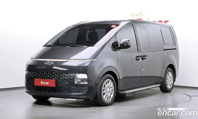 Hyundai Staria, 2023, 23 729 км