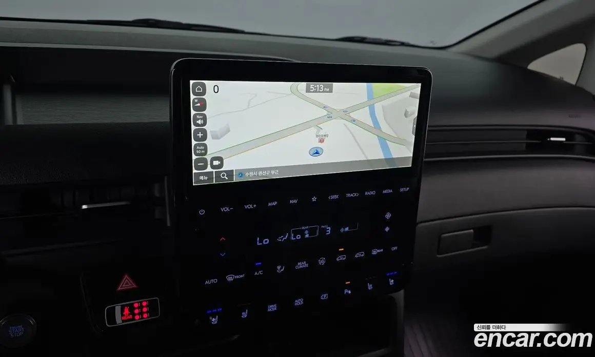 Hyundai Staria 2024 2.2 автомат (гидро), фото 18
