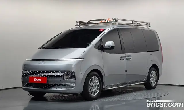 Hyundai Staria, 2025, 10 540 км