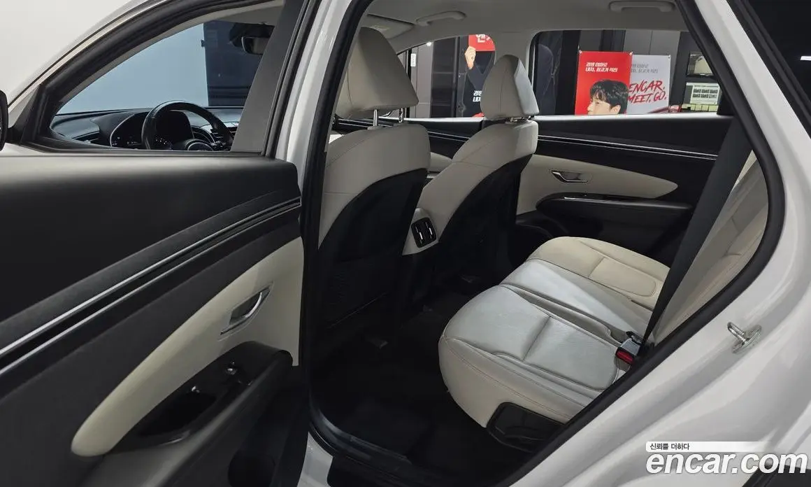 Hyundai Tucson 2023 1.6 автомат (гидро), фото 16