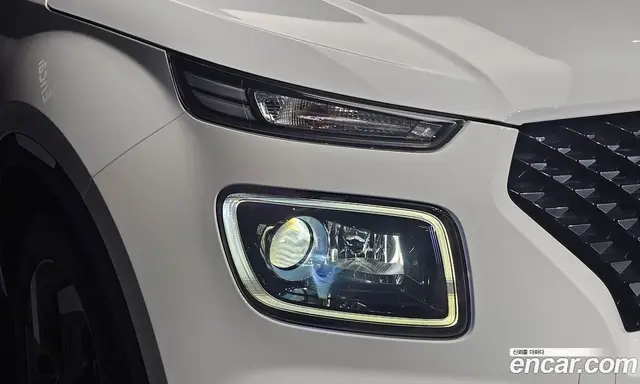 Hyundai Venue 2022 1.6 автомат (гидро), миниатюра 7 Hyundai Venue 2022 1.6 автомат (гидро), миниатюра 7