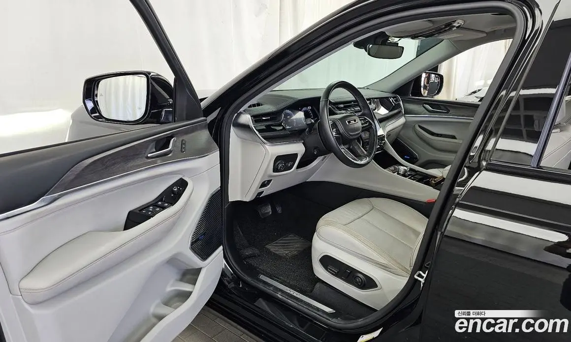Jeep Cherokee 2022 3.6 автомат (гидро), фото 13