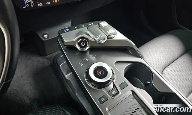 Kia EV6 2023 0.1 автомат (гидро), миниатюра 12