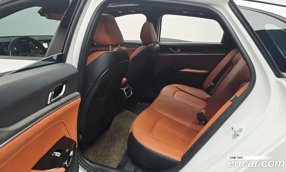 Kia K5 (Optima) 2023 2.0 автомат (гидро), фото 17