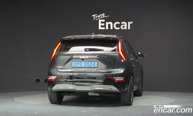 Kia Niro 2023 0.1 автомат (гидро), миниатюра 4