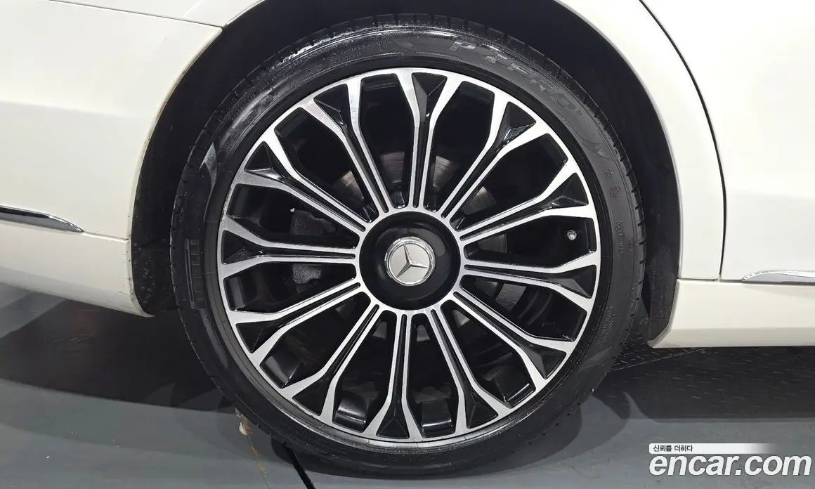 Mercedes-Benz S-Class 2020 4.0 автомат (гидро), фото 5 Mercedes-Benz S-Class 2020 4.0 автомат (гидро), фото 5