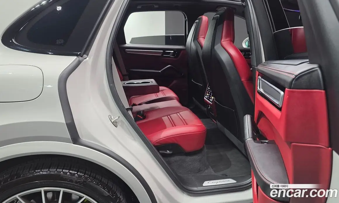 Porsche Cayenne 2023 3.0 автомат (гидро), фото 17 Porsche Cayenne 2023 3.0 автомат (гидро), фото 17