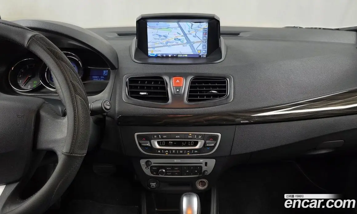 Renault (Samsung) SM3 2014 1.6 автомат (гидро), фото 14 Renault (Samsung) SM3 2014 1.6 автомат (гидро), фото 14