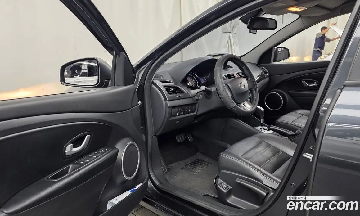 Renault (Samsung) SM3 2014 1.6 автомат (гидро), фото 10 Renault (Samsung) SM3 2014 1.6 автомат (гидро), фото 10
