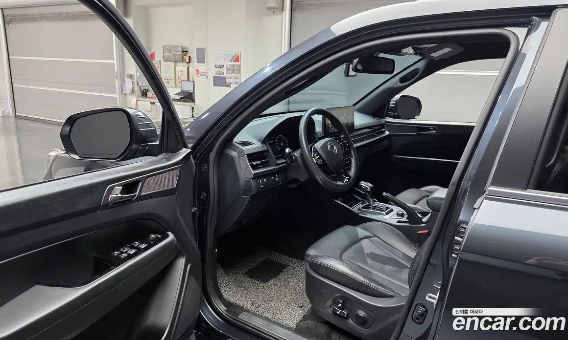 SsangYong Rexton 2023 2.2 автомат (гидро), фото 13