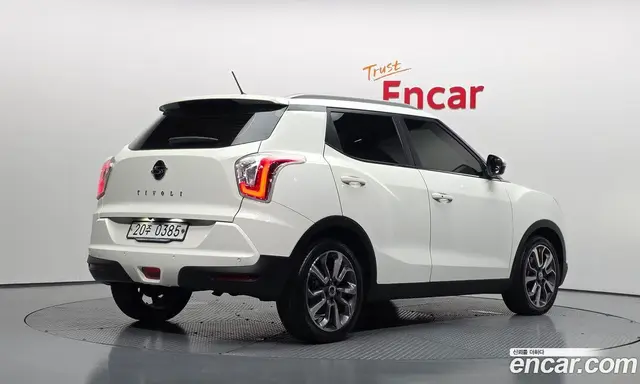 SsangYong TIBOLI 2016 1.6 автомат (гидро), миниатюра 2