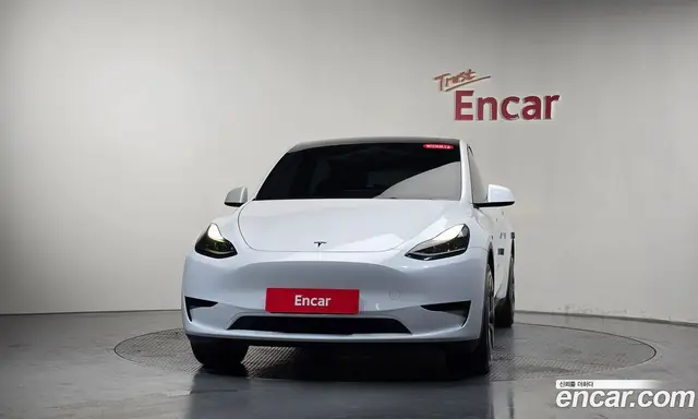 Tesla Model Y 2024 0.2 автомат (гидро), миниатюра 2 Tesla Model Y 2024 0.2 автомат (гидро), миниатюра 2