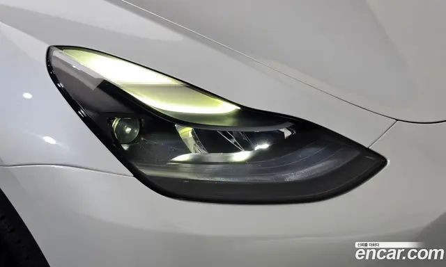 Tesla Model Y 2024 0.2 автомат (гидро), миниатюра 7 Tesla Model Y 2024 0.2 автомат (гидро), миниатюра 7