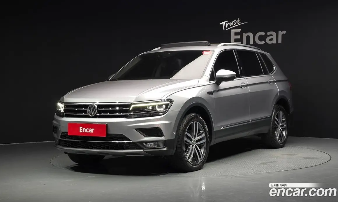 Volkswagen Tiguan 2020 2.0 автомат (гидро), фото 1