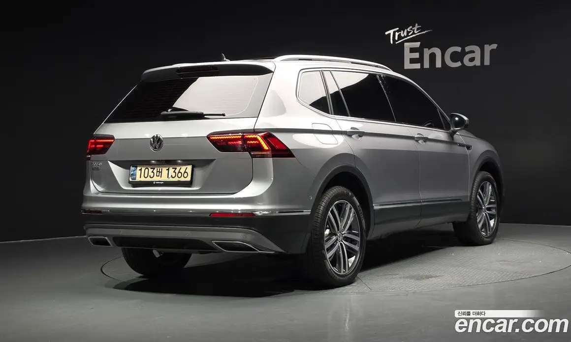 Volkswagen Tiguan 2020 2.0 автомат (гидро), фото 2
