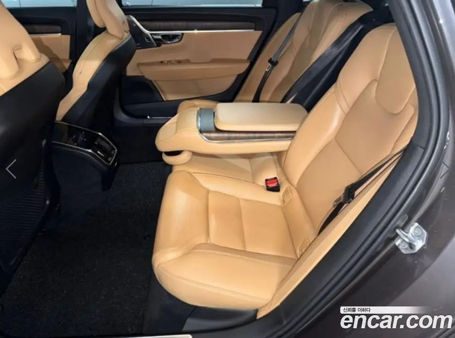 Volvo S90 2021 2.0 автомат (гидро), фото 7 Volvo S90 2021 2.0 автомат (гидро), фото 7