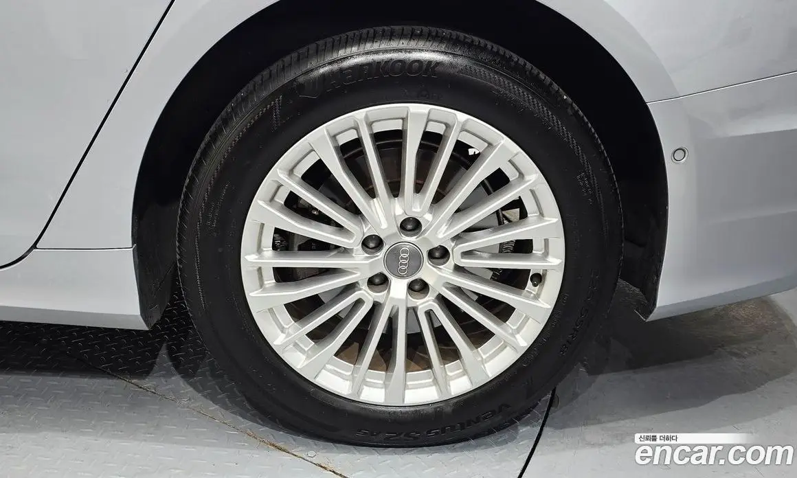Audi A6 2020 2.0 автомат (гидро), фото 7 Audi A6 2020 2.0 автомат (гидро), фото 7